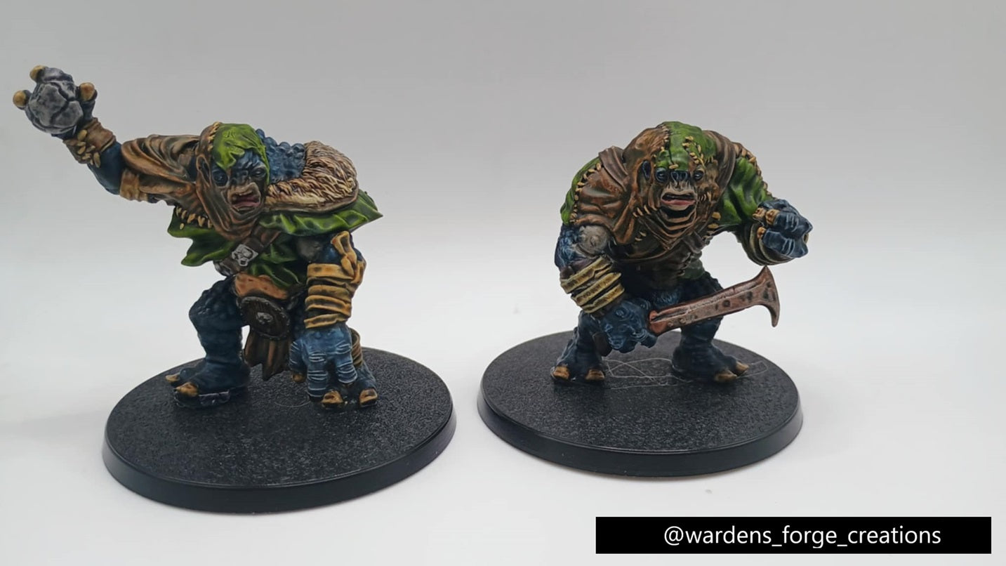 Frostlands Hill Trolls x2 Minis (not on permanent base!)